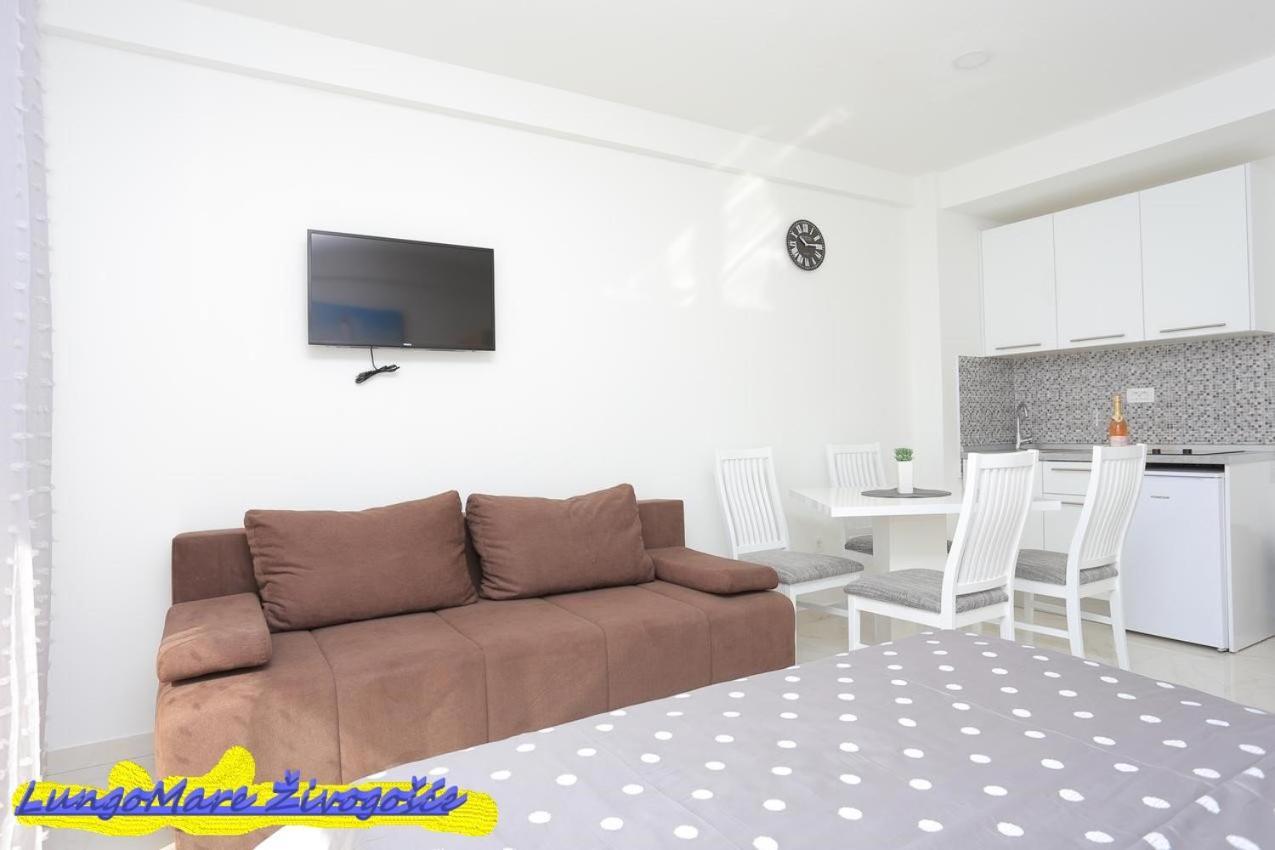 Apartmants Villa Lungo Mare Zivogosce Exterior photo