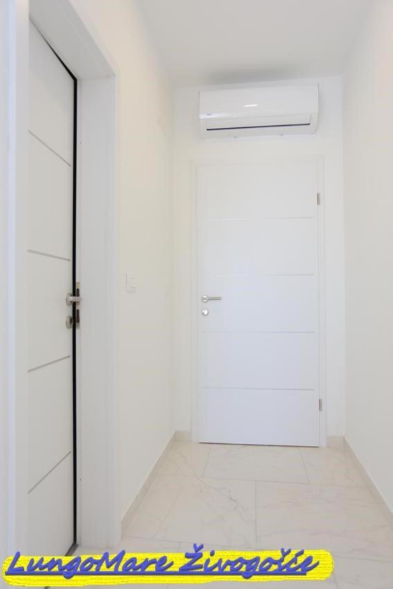 Apartmants Villa Lungo Mare Zivogosce Exterior photo