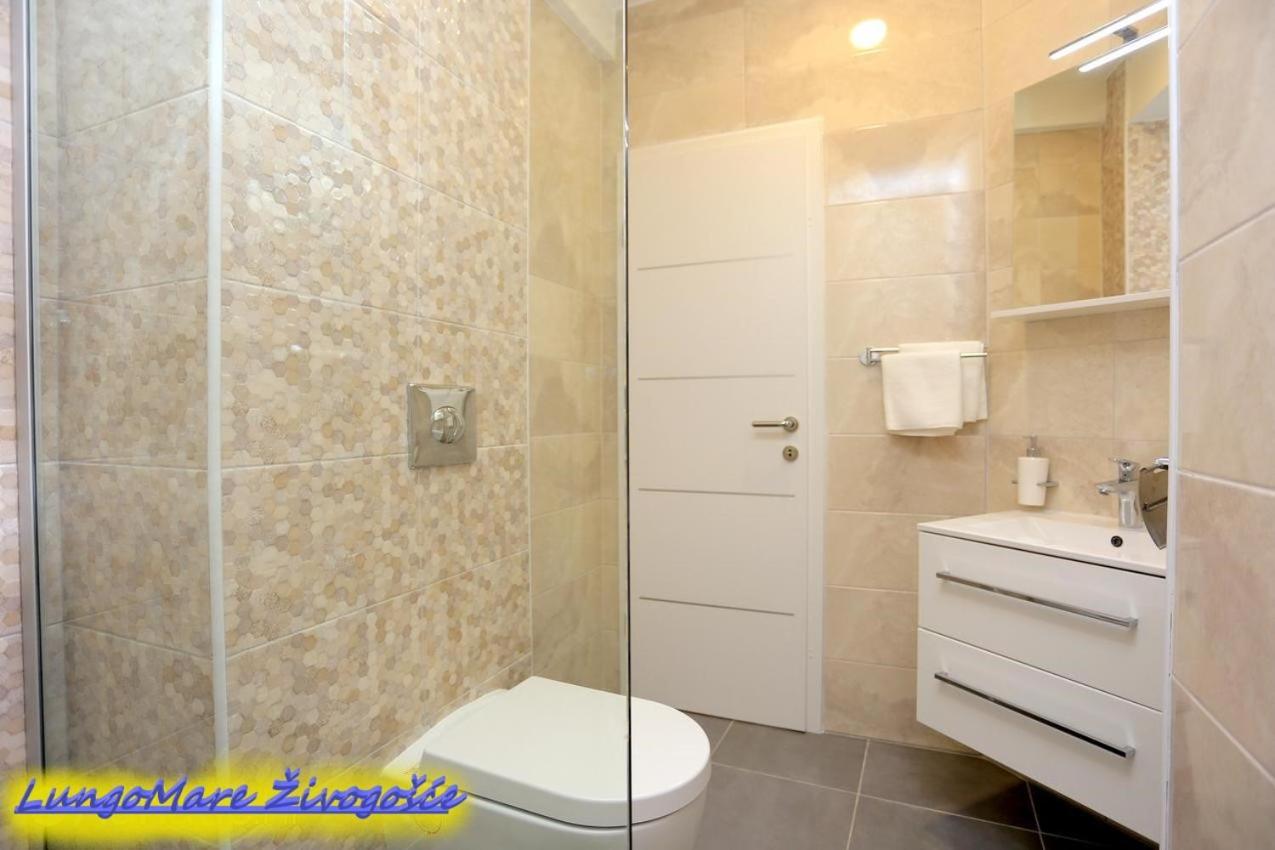 Apartmants Villa Lungo Mare Zivogosce Exterior photo