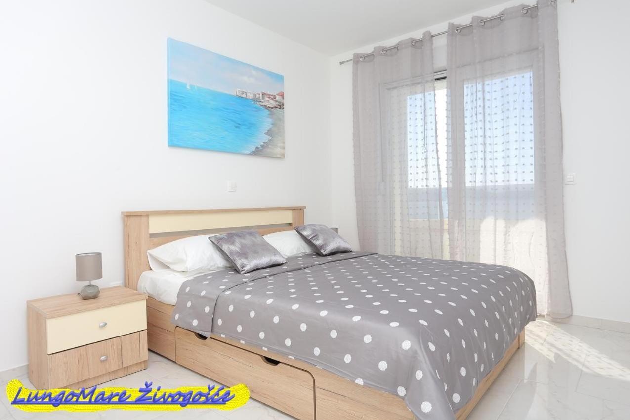 Apartmants Villa Lungo Mare Zivogosce Exterior photo